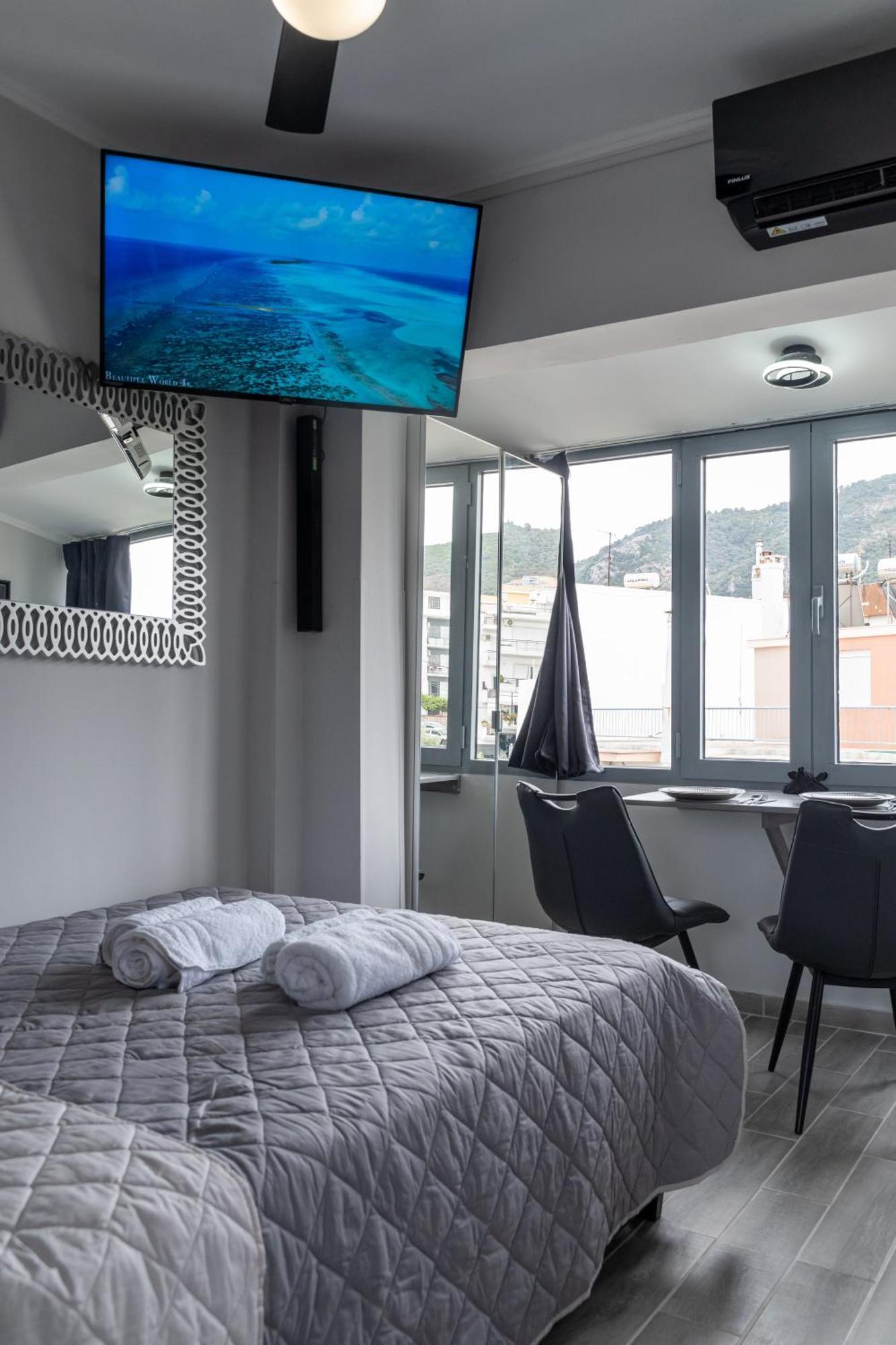 Loft Life Studio, With 360 View Of Mytilene Apartment Ngoại thất bức ảnh